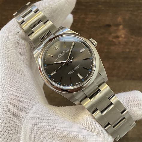 discontinued rhodium oyster dial